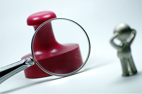  广州受贿罪辩护律师：离职型受贿罪的认定、法律规定及辩护观点